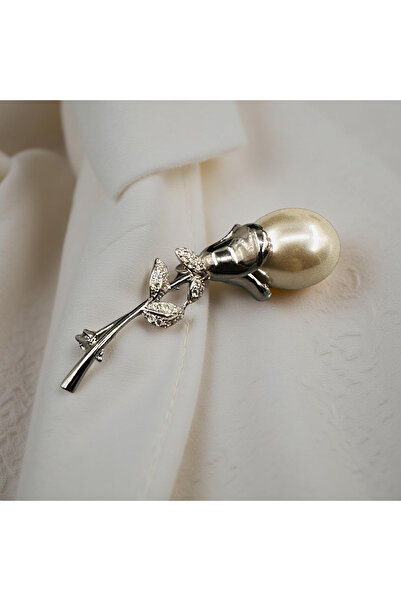 ZEY 925 Ayar Gümüş Takı- İnci Detaylı Gül Motifli Zarif ve Zamansız Tasarım H...