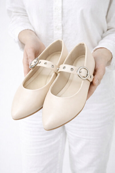 FootFrenzy Verona Women's Buckle Pointed Toe Ring Detailed Casual Women's Mar...