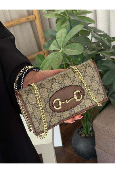 GENERAL Elegant women's shoulder bag with accessories