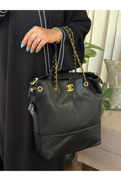 GENERAL Elegant women's shoulder bag with accessories