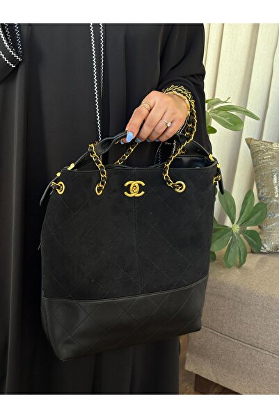 GENERAL Elegant women's shoulder bag with accessories