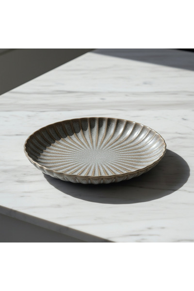 Generic Siam Scallop Dinner Plate - 27 cm