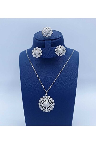 Company Replacement set. Silver.