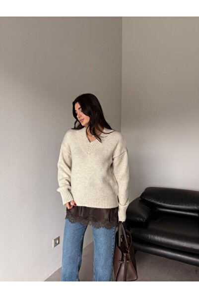 Bade Butik Pulover cu decolteu în V, culoare piatră, cu dantelă