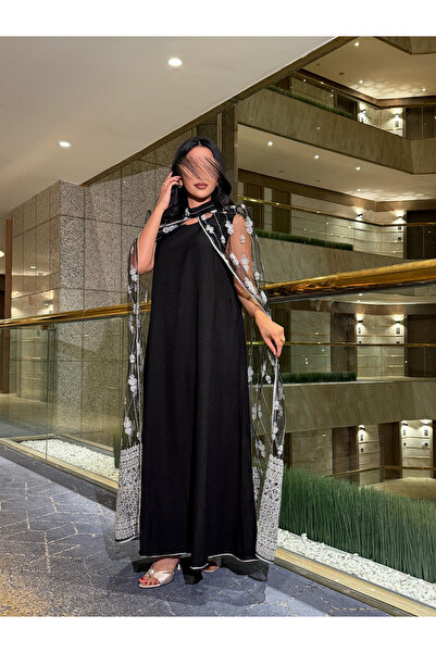 Warazan Two-layered jalabiya with distinctive details