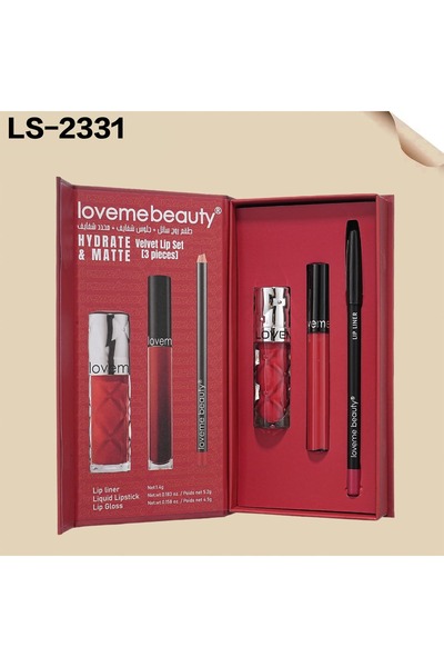 LOVEME BEAUTY The complete lip makeup set includes a lip liner, matte lipstic...
