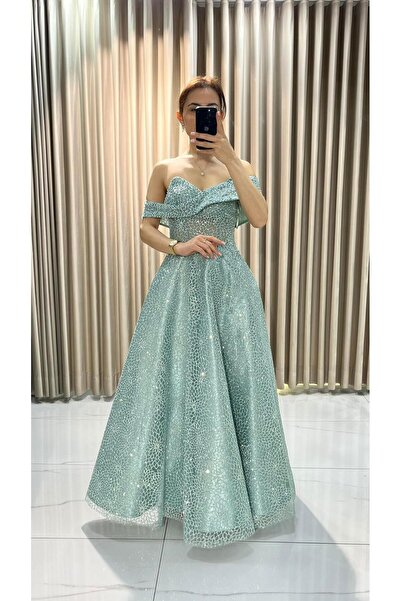 Kaleiçi Yıldızlar Kayık Yaka İşlemeli Midi Boy Abiye Elbise |