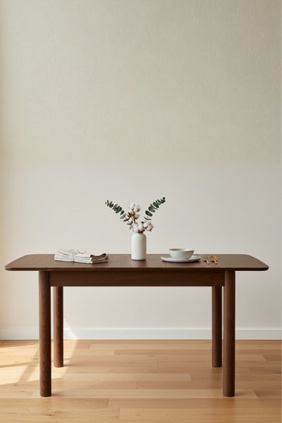 Woodenbend Elena Ceviz Rengi Ahşap Açılır Mutfak Masa Takımı 80x120 cm – Bench + 2 Döşeme Sandalyeli Masa Takımı