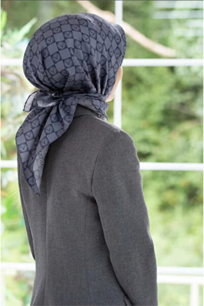 Vissona Tivil Gray Colored Silk Scarf Ist 51495 - 15 - 0028 Slogan Pattern