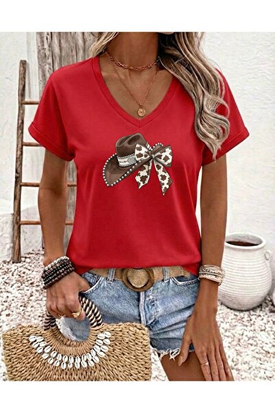 FUFLUNS تي شيرت نسائي كبير الحجم برقبة على شكل حرف V مطبوع عليه قبعة من KURDELE