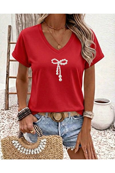 FUFLUNS تي شيرت نسائي كبير الحجم بياقة على شكل حرف V مطبوع عليه شريط منقوش با...