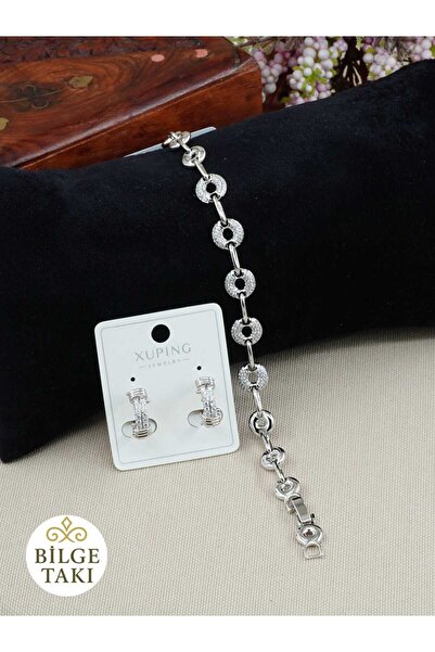 Bilge Takı طقم مكون من قطعتين من سوار وأقراط من الفولاذ من Xuping، لون فضي، م...