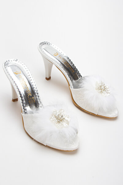 DARUGA Women's Thin Heeled Very Stylish Dowry Slippers