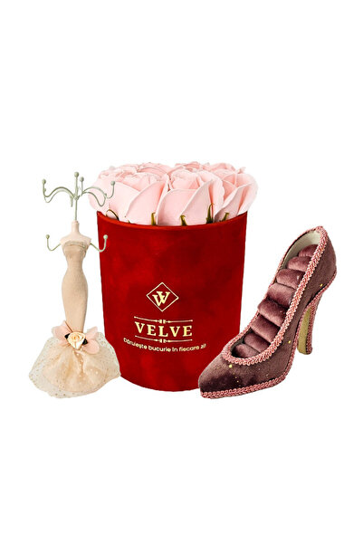 velve Pachet Velvet,9 trandafiri de sapun,suport bijuterii in forma de siluet...