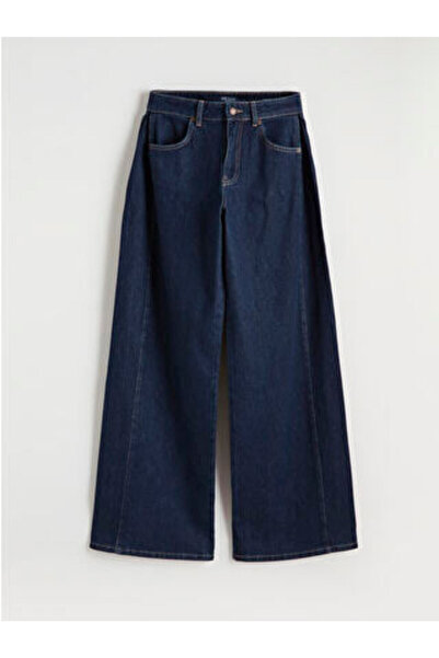 LC Waikiki بنطلون واسع الساقين من art plus store؛ يناسب منطقة الخصر والوركين،...