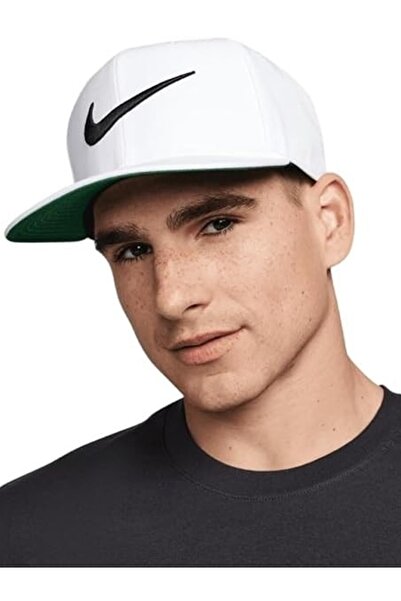 Nike Pro Futura Snapback Erkek Şapka