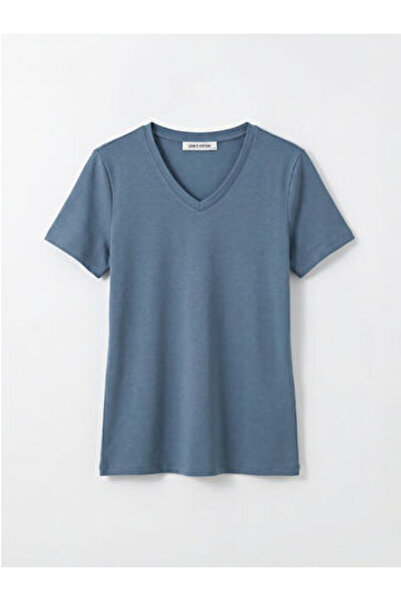 LC Waikiki artı-store Γυναικείο μπλουζάκι στενής εφαρμογής, σχεδιασμένο με λα...