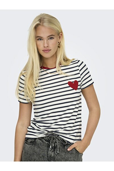 ONLY Women's Red1 Onlheart Life S/S Tee Jrs Noos T-Shirt 15318959-Cloud-Çz.R