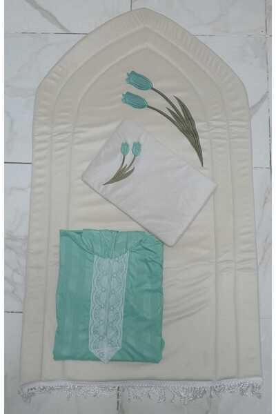 Gerenic Prayer rug set consisting of prayer rug, prayer mat and Quran cover