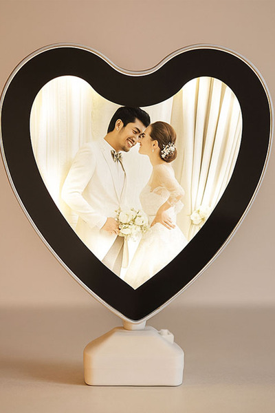 MOOMICA SEVGİLİLER GÜNÜ KİŞİYE ÖZEL Led Işıklı Kalpli Sihirli Ayna