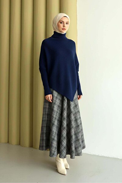 Rimel Moda سترة بتصميم V باللون الأزرق الداكن