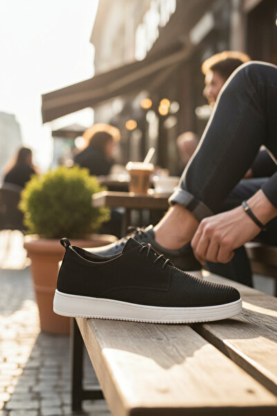 enoch حذاء إينوخ هاكايكي الرياضي للرجال ذو نعل أبيض من الجلد المحبوك ذو الملم...