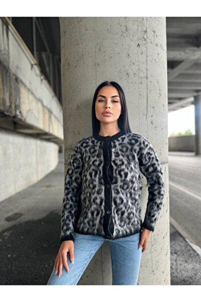 rengamoda Women's leopard print soft knit button-down cardigan