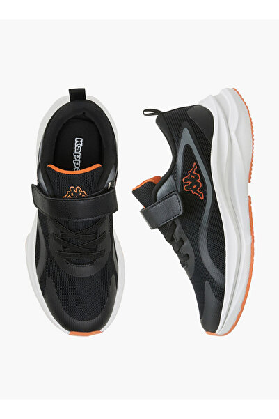 Kappa أحذية رياضية للأولاد مزودة بشريط لاصق