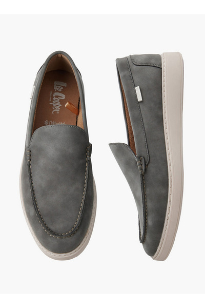 Lee Cooper حذاء رجالي سهل الارتداء من أونكس