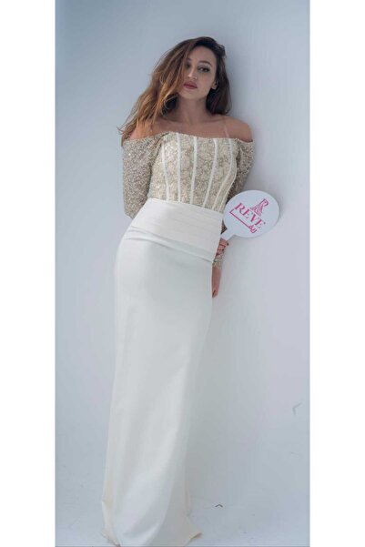 REVE Elegant white evening dress, with a defined waist and a beaded bodice.