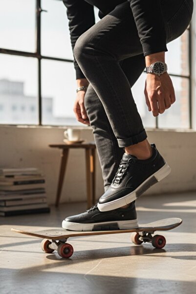 enoch حذاء رياضي رجالي من الجلد الطبيعي بتصميم رياضي من إينوخ، نعل مريح