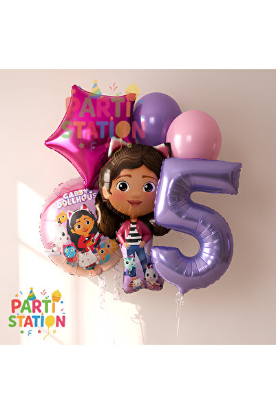 Parti Station Gabby Dollhouse Temalı 5 Yaş Doğum Günü Balon Süsleme Seti