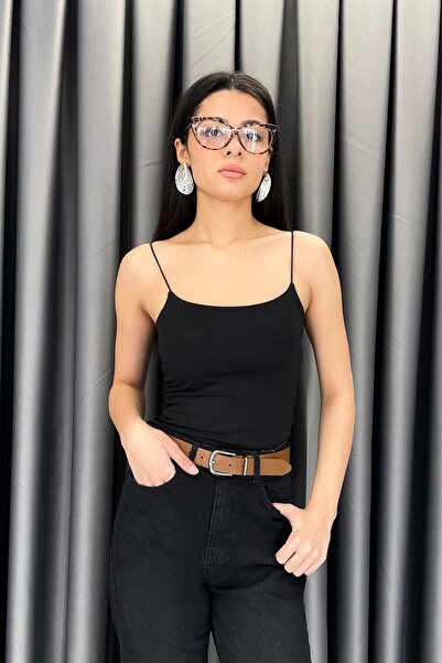 Noa&Noa قميص نوا نوا الرياضي بحزام من القماش - أسود