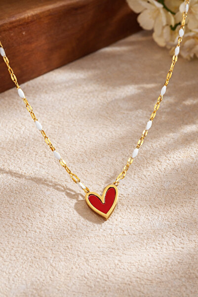 REKS قلادة نسائية أنيقة باللون الذهبي مع تفاصيل على شكل قلب أحمر - هدية أنيقة...