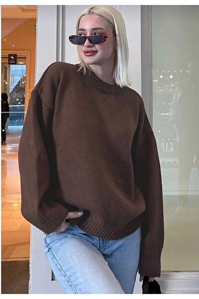 LUVON Brown Crew Neck Oversized Knitwear Women's Sweater