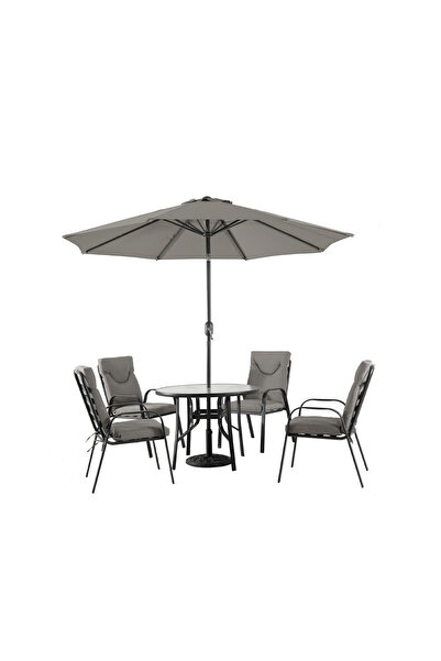 DEC4 Outdoor dining table with 4 chairs and umbrella.
