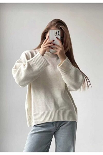 LUVON Ecru Crew Neck Oversized Knitwear Women's Sweater