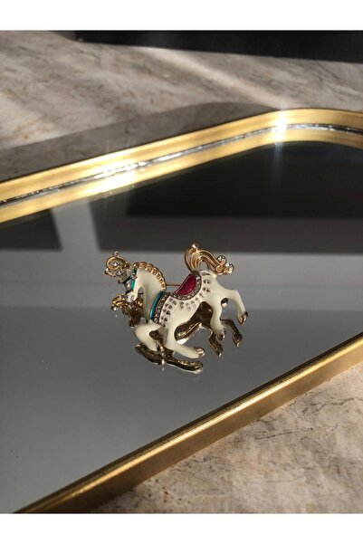 Medtoka BEYAZ AT FİGÜRLÜ BROŞ..