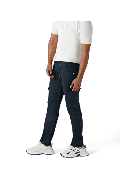 SilverStone Men's comfortable jeans with an elastic waistband