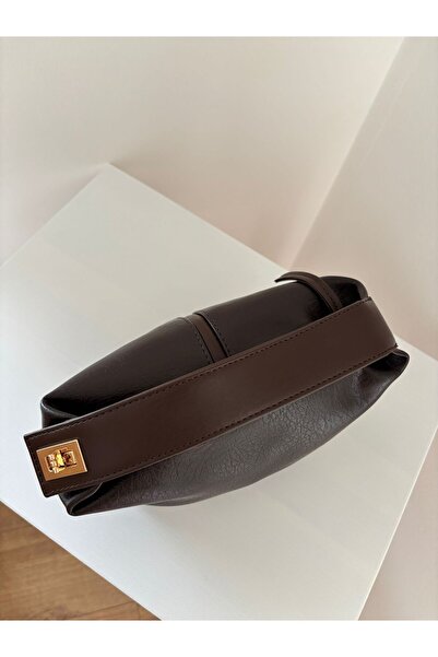 Laletto Geantă de umăr pentru femei, model Lilyum, cu detaliu de blocare și c...