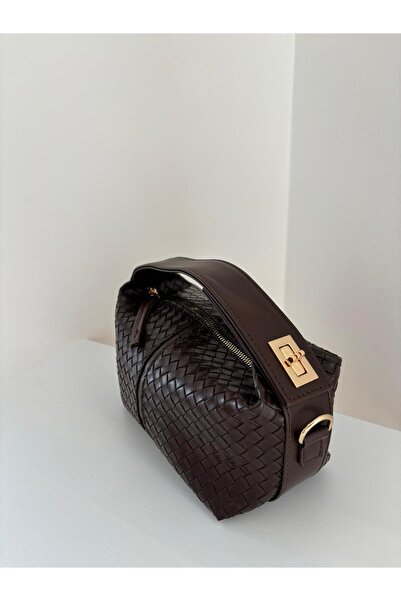 Laletto Жіноча сумка з лілієвим візерунком, з деталями у вигляді застібок, ру...