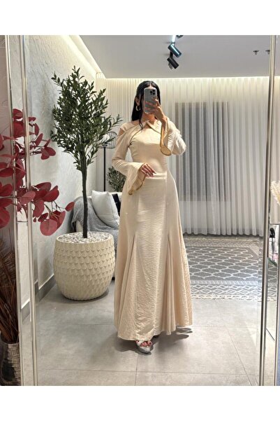 Azyaa Al-Amira Elegant beige evening dress with gold embroidery and sophistic...