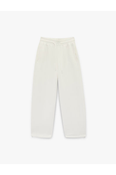 Koton Φόρμα τζόγκερ με τρεις ρίγες, σαρωτικές τσέπες και κορδόνια στη μέση