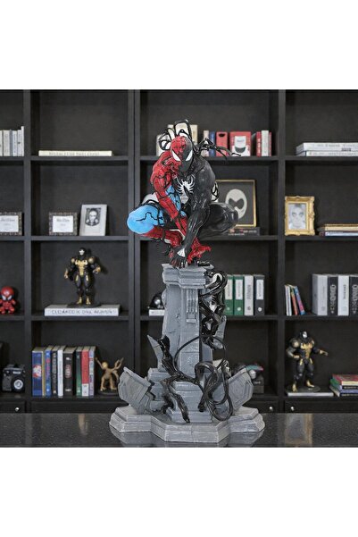 Kuzey Tacı Marvel Comics - Spider-Man Symbiote Transformation "Venom Becoming...