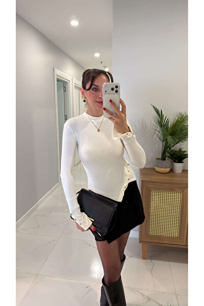 BİRCANÇİL Terros Light Ecru Blouse with Snap Buttons at the Waist