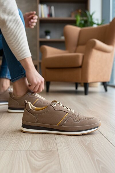 enoch حذاء رياضي رجالي من إينوك مصنوع من الجلد الطبيعي مع تفاصيل مفصلة ونعل طبي