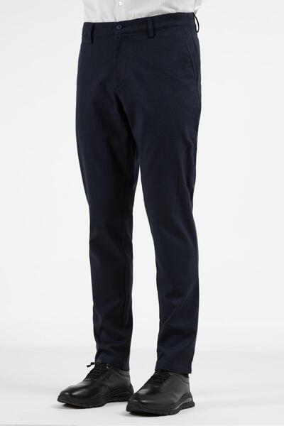 İmza Pantaloni casual chino, albastru marin, cu buzunar lateral, croială drea...