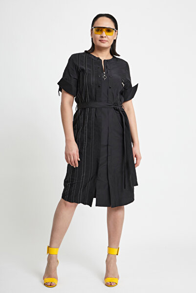 VERDA Knitted Detailed Tie Dress