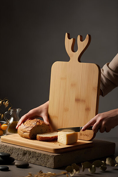 Tutku Home Bambu Geyik Dekorlu Kesme Tahtası (37*20 CM)
