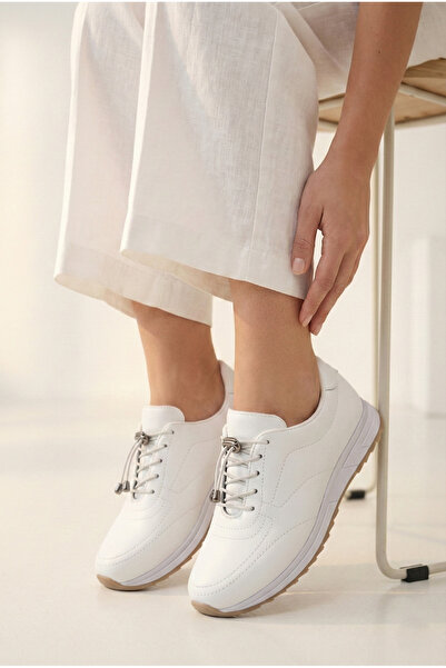 AYKMAR A Quality Women's Orthopedic Sole Elastic Women's Sports Shoes